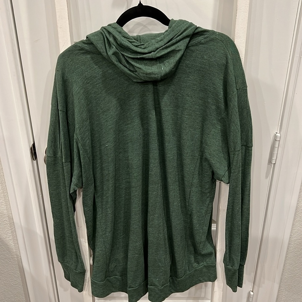 Oakland Athletics Women’s Green XL Hoodie by Majestic - Picture 4 of 4